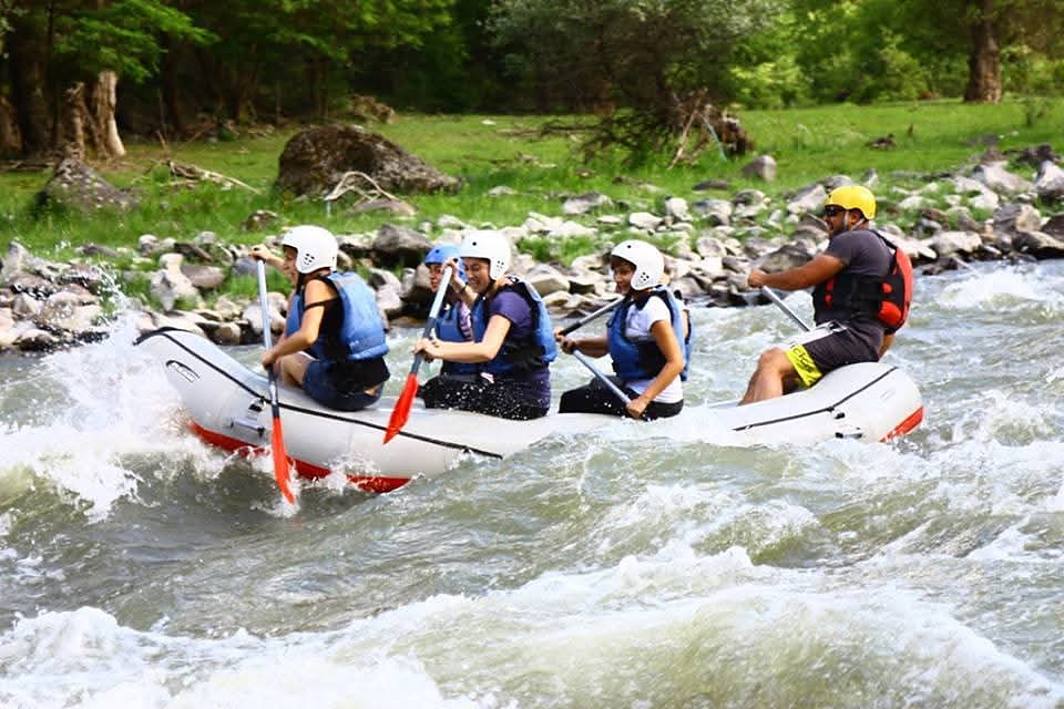Group rafting the Mtkvari river through Borjomi gorge